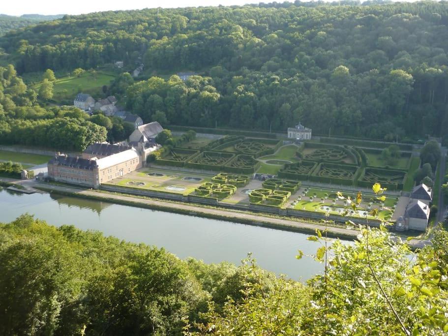 Laissez-Vous Enchanter Par La Vallee De La Meuse Hastiere-par-dela Exterior photo